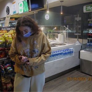 Meet your Posher, Alana